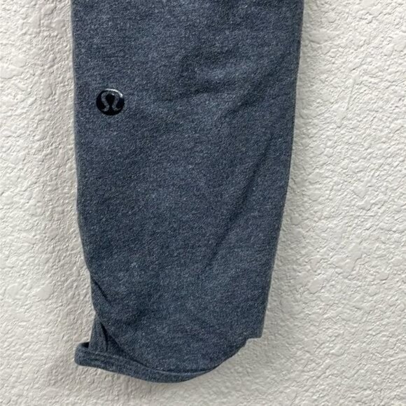 Lululemon Dhanurasana Crop II Leggings Dark Gray Ruched Back Cut Out Hem Sz 6 - Picture 9 of 15